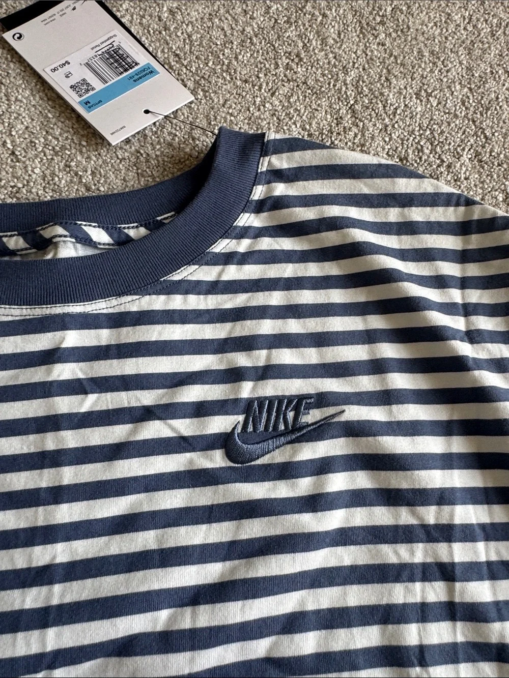 Nike casual striped